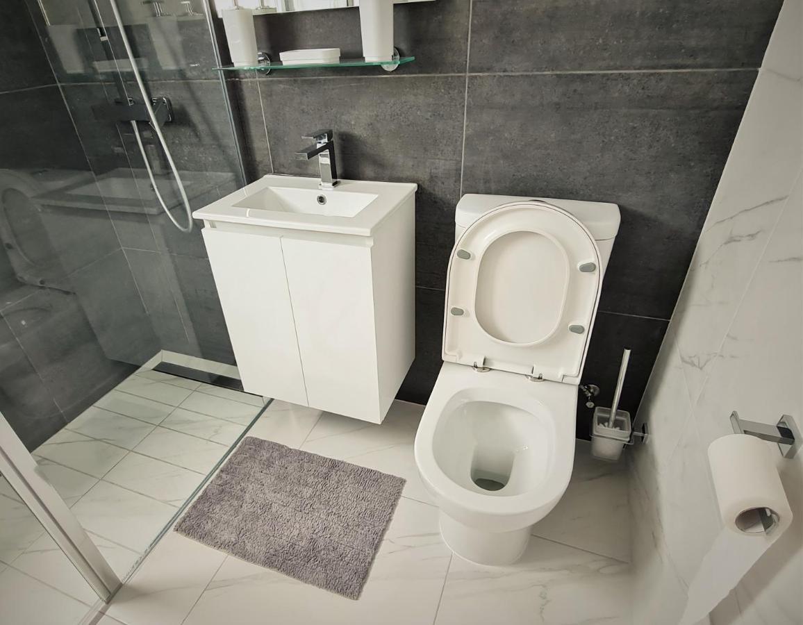 Easystay Two Bedroom Apartment Ларнака Экстерьер фото